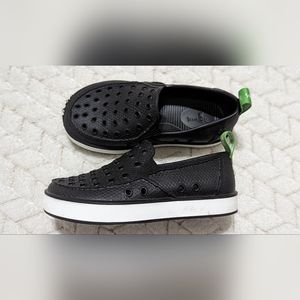 Sanuk Lil Walker Loafer. Size 10c Unisex. Never Worn